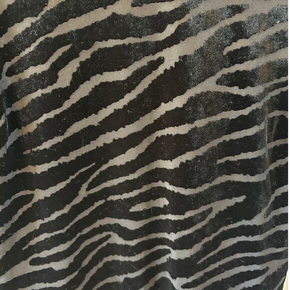 Lulus Striping Style Black Velvet Zebra Backless Mock Neck Mini Dress Size Small - Picture 4 of 8